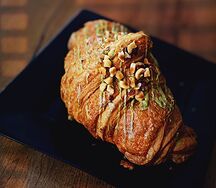 Фисташковый круассан