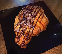 Шоколадный круассан