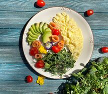 Скрэмбл с лососем