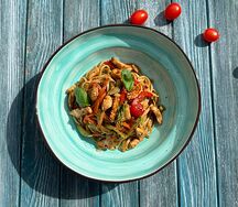 Вок с курицей