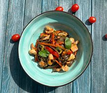 Соба с морепродуктами