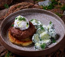 Бифштекс с картофельным драником