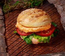 Бургер с креветкой и крабом