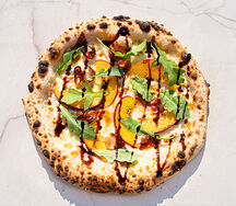 Персик-бекон с бальзамиком