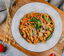 Удон с курицей