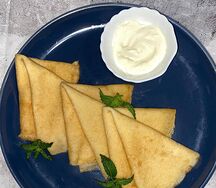 Блинчики со сметаной