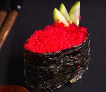 Гункан с масаго