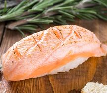 Суши с тунцом