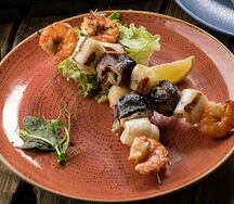 Кебаб из морепродуктов