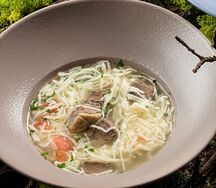 Лапша по-кавказски с бараниной и кинзой