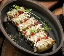 Рулетики из баклажанов с орехом