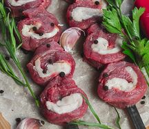 Рулли из телятины с курдюком