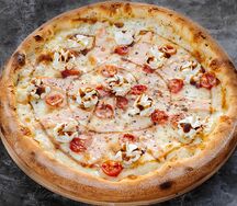 Пицца с лососем терияки