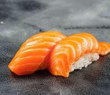 Суши Лосось