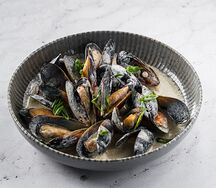 Мидии в сливочном соусе