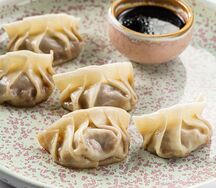 Гёдза с курицей и креветкой