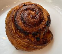 Улиточка с изюмом