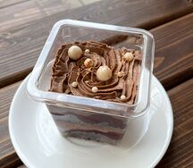 Десерт Вишня-шоколад