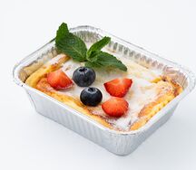 Творожная запеканка с ягодами