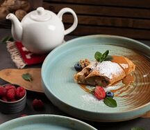 Штрудель с яблоком