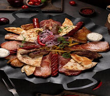 Микс-гриль и картофель фри