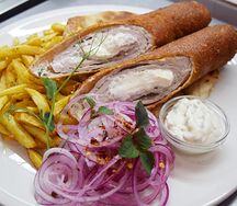 Караджоржева и картофель фри