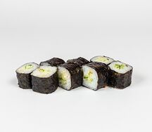 Хосомаки огурец