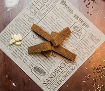 Чесночные гренки с сыром пармезан