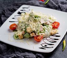 Цезарь с курицей