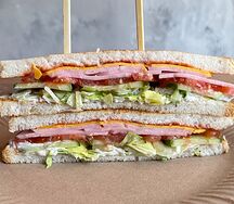 Сэндвич с ветчиной и сыром