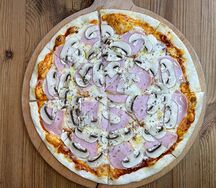 Ветчина и грибы, пицца на толстом тесте