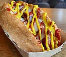 Хот-дог с сосиской