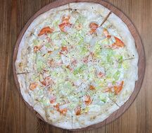 Цезарь пицца на толстом тесте