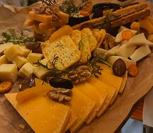 Сет сыров из нашей сыроварни