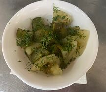 Салат из соленых помидоров и огурцов