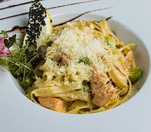 Паста с лососем