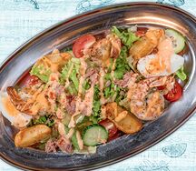 Салат с креветками с тунцом