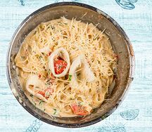 Паста с кальмаром в сливочном соусе