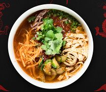 Суп Кукси горячий с говядиной