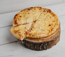 Пицца Томаты и сыр без глютена