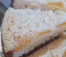 Пирог Версальский с персиком без глютена порция