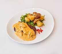 Говядина Форестьер с картофелем маш