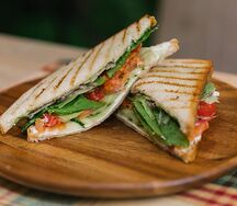 Сэндвич с лососем