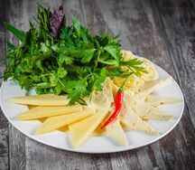 Ассорти кавказских сыров