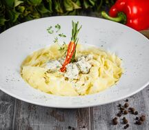 Паста Куатро Формаджи