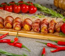 Картофельные дольки в беконе