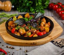 Жаркое с говядиной