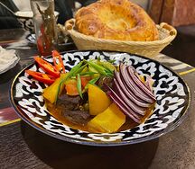 Печень с овощами