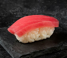 Ролл Суши Магуро