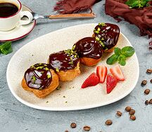 Профитроли со сливочным кремом